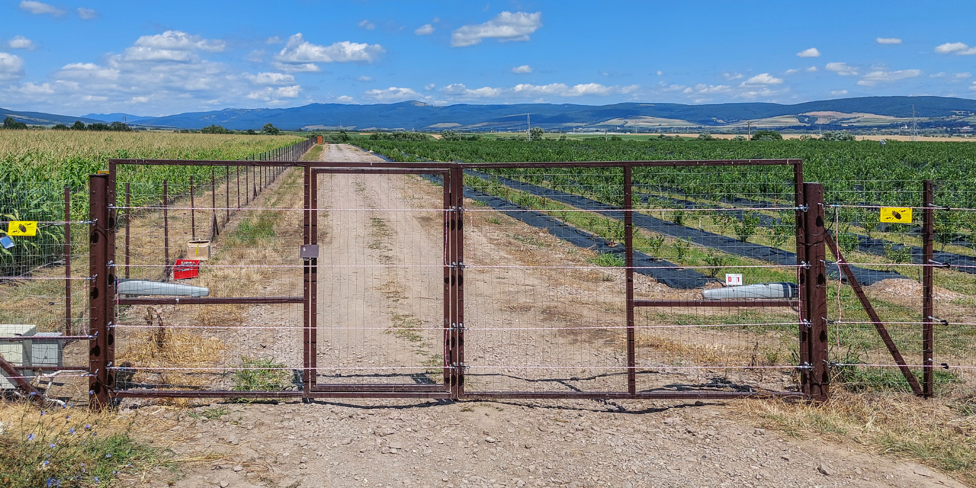Montaggio del sistema di recinto elettrico su strutture esistenti