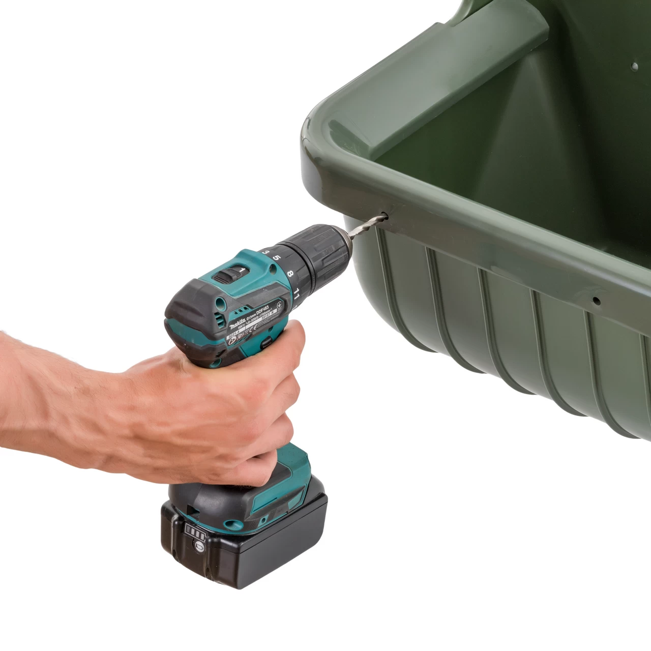 Mangiatoia per mucche, materiale plastica con bordo protettivo, 15 litri
