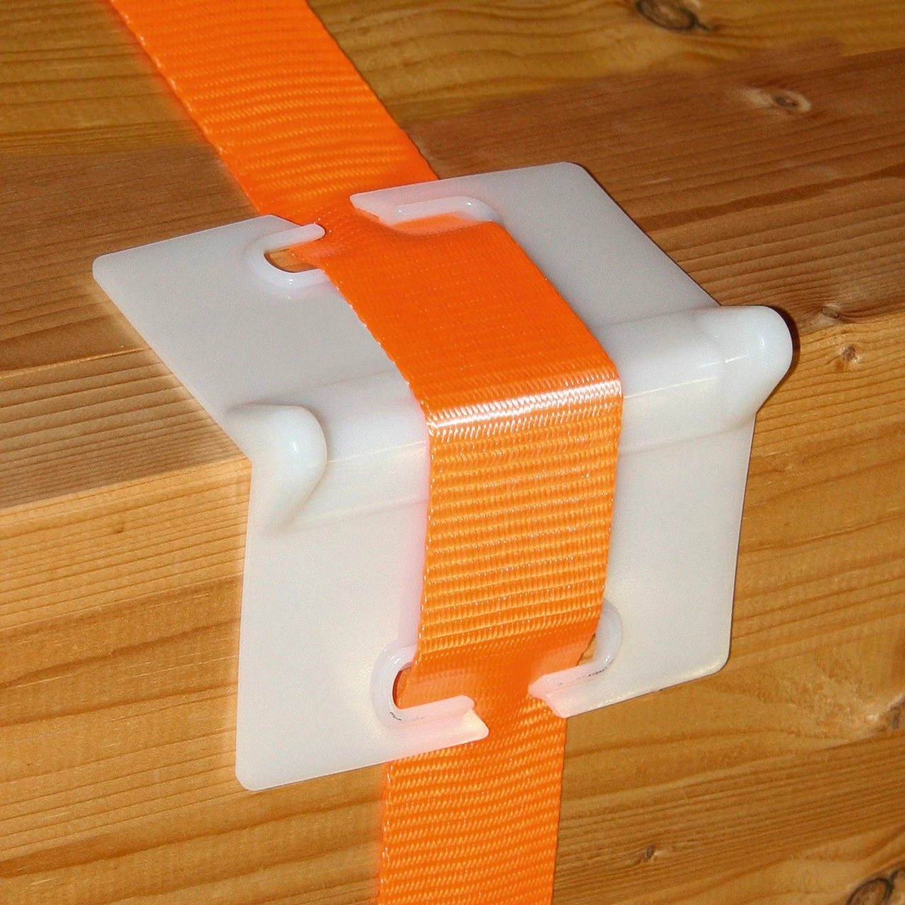 Angolare di protezione per cinghia di ancoraggio, fino a 55 mm