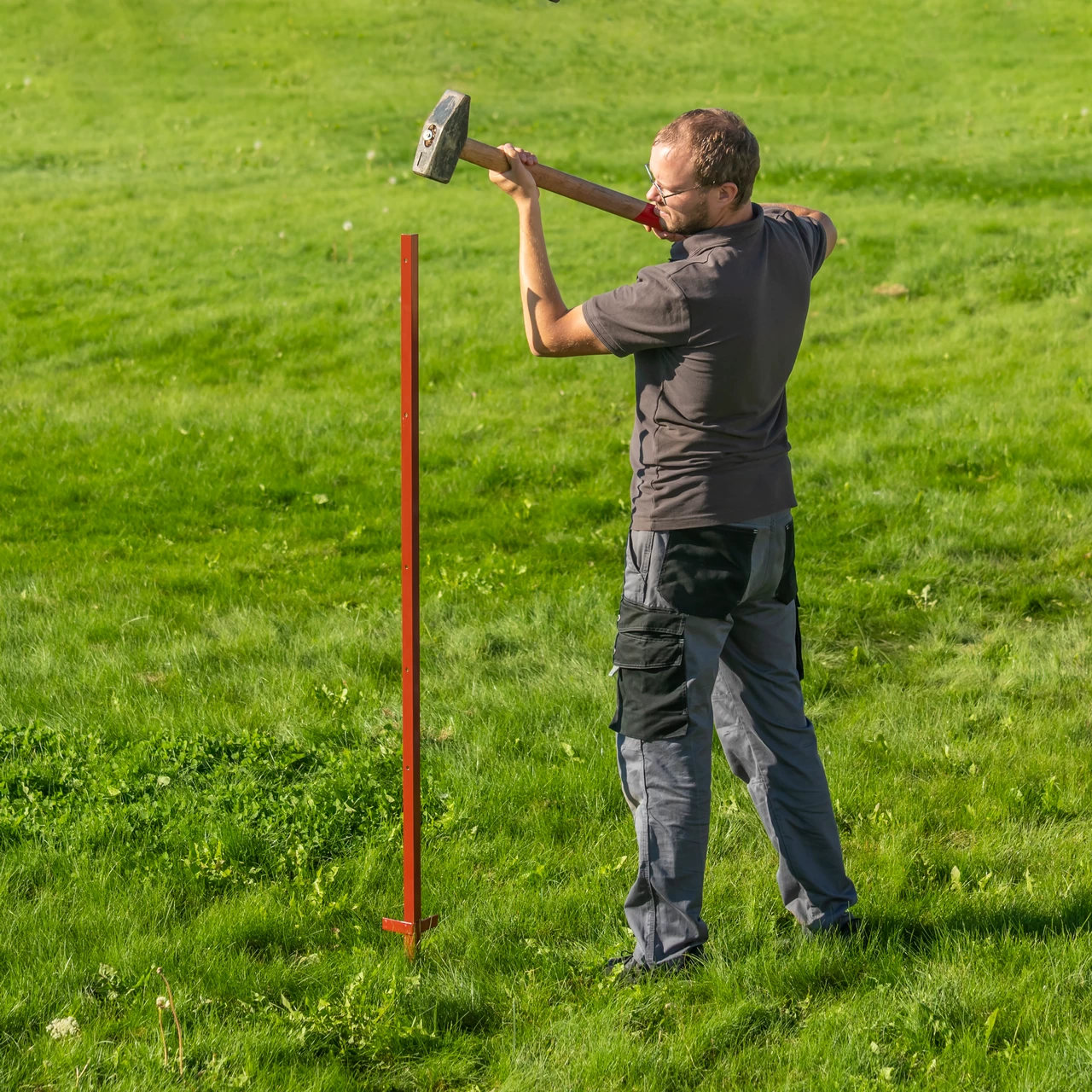 Palo in acciaio quadrato 25 × 25 mm, 165 cm, 10 pz.