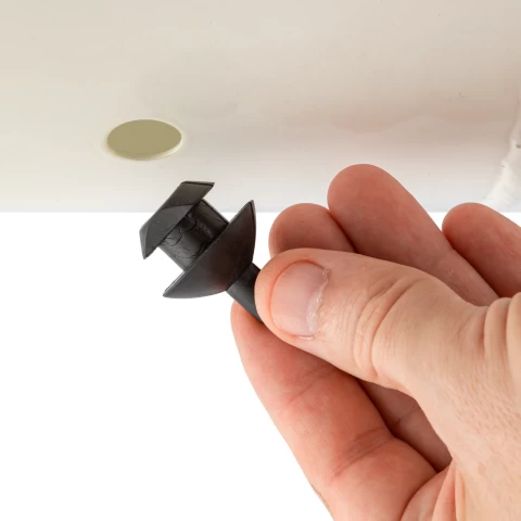 Tappo di scarico per serbatoio sottovuoto