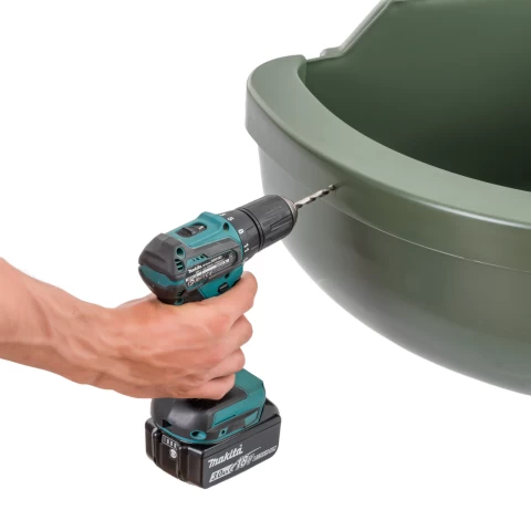 Mangiatoia in plastica con bordo di protezione, montaggio ad angolo, 31 litri