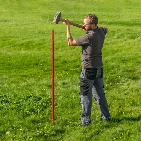 Palo in acciaio quadrato 25 × 25 mm, 165 cm