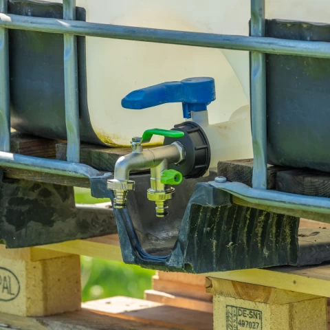 Rubinetto per container IBC, 3/4", con 2 uscite